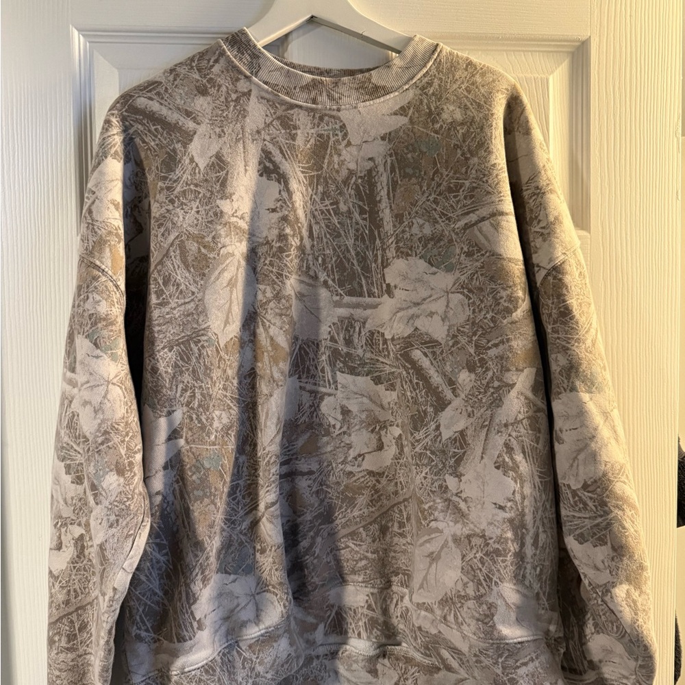 Abercrombie & Fitch Crewneck Sweatshirt